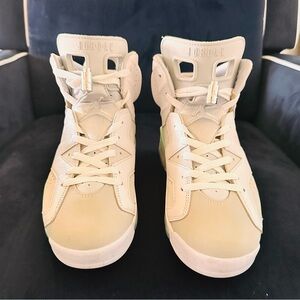 Jordan Air Jordan 6 Retro Mint Foam DQ4914-103 White Light Green Women Sneakers